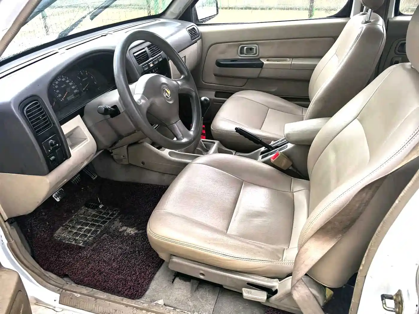 Dongfeng Ruiqi 2013 2013 3.0T Diesel 2WD Standard CYQD80-E3