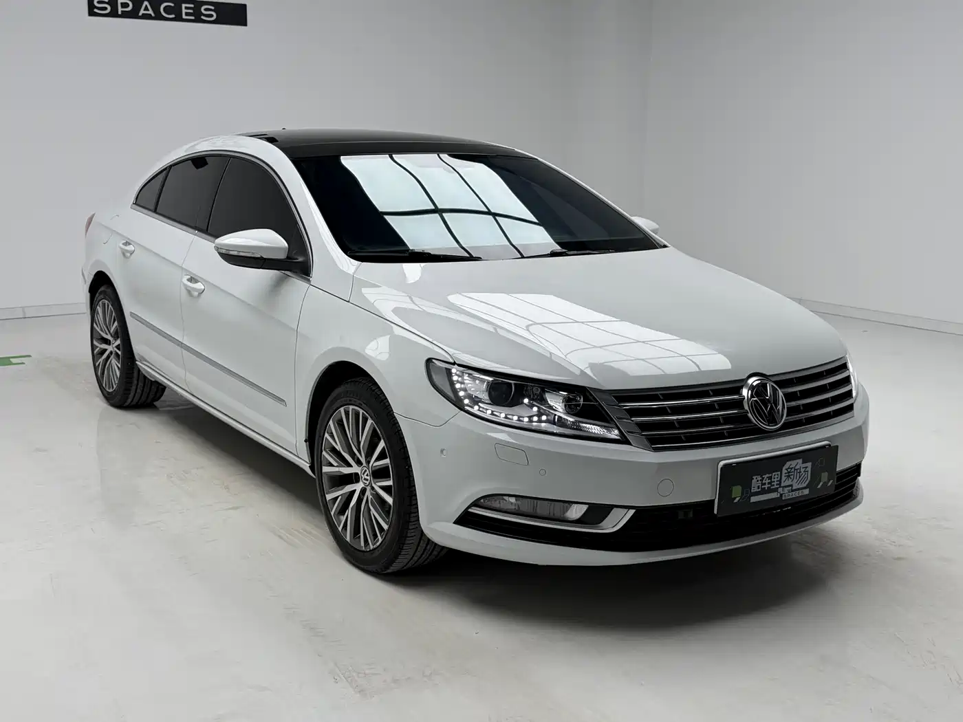Volkswagen FAW-Volkswagen CC 2018 1.8TSI Luxury фото 3