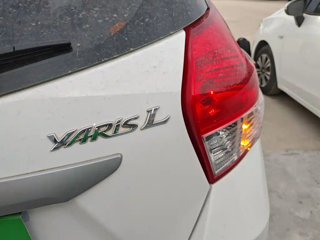 Toyota YARiS L Zhi Xuan 2014 2014 1.5G Automatic Dynamic Edition