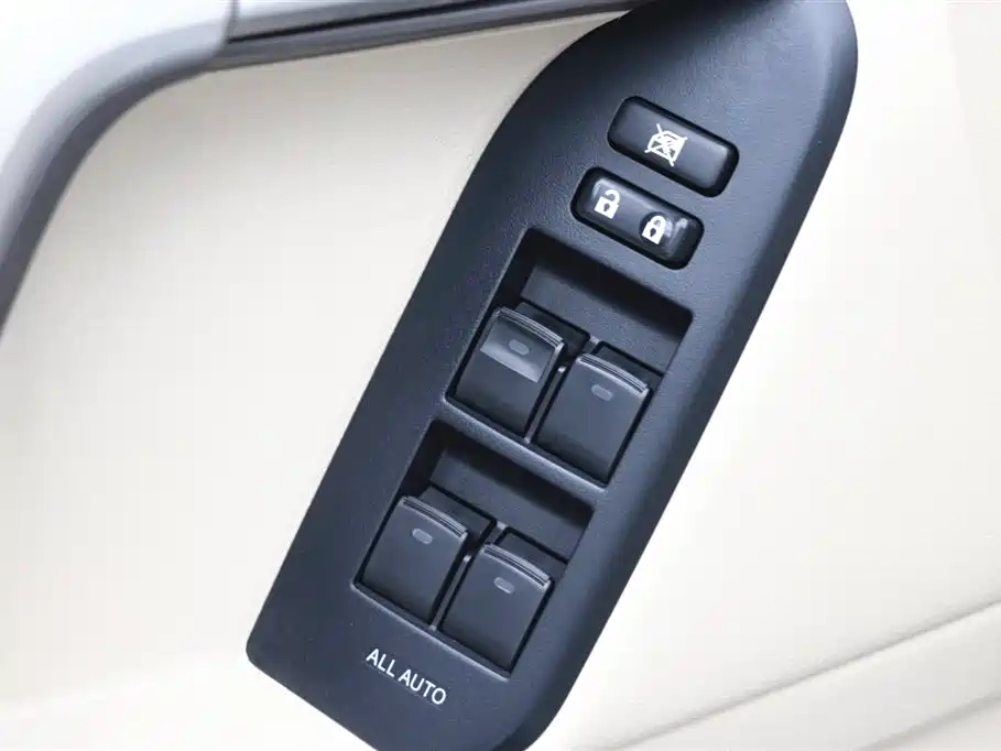 Toyota Prado 2018 3.5L Auto TX-L NAVI фото 12