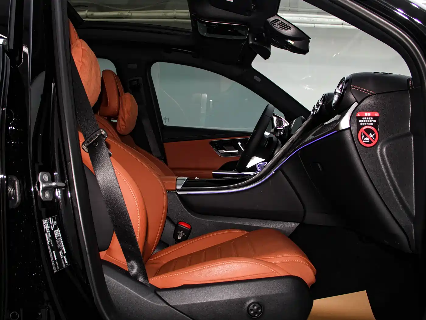Mercedes-Benz GLC 2025 Facelift GLC 260 L 4MATIC Dynamic фото 8