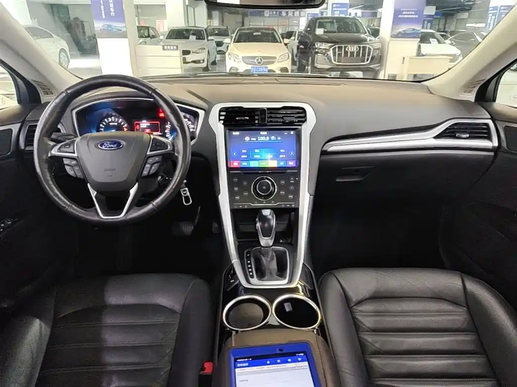 FORD MONDEO