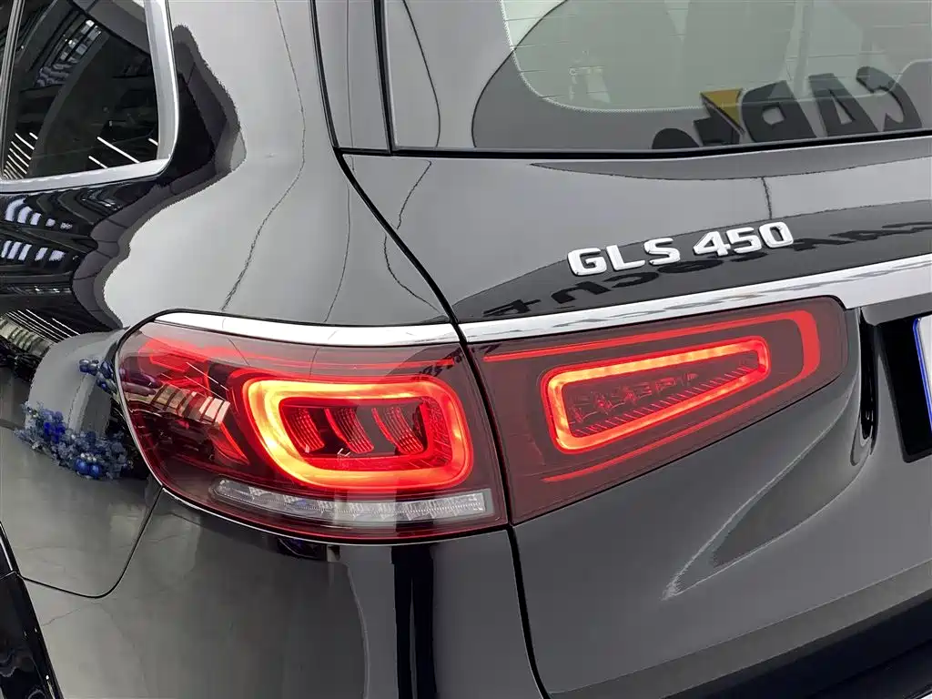 Mercedes-Benz GLS 2023 Facelift GLS 450 4MATIC Fashion фото 36