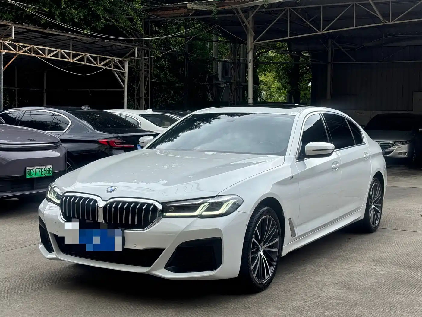 BMW 5 Series 2021 530Li Leading M Sport Package