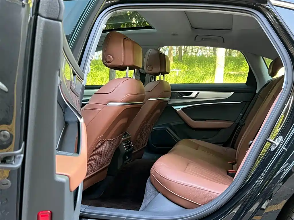 Audi A6L 2019 45 TFSI Premium Elegance фото 15