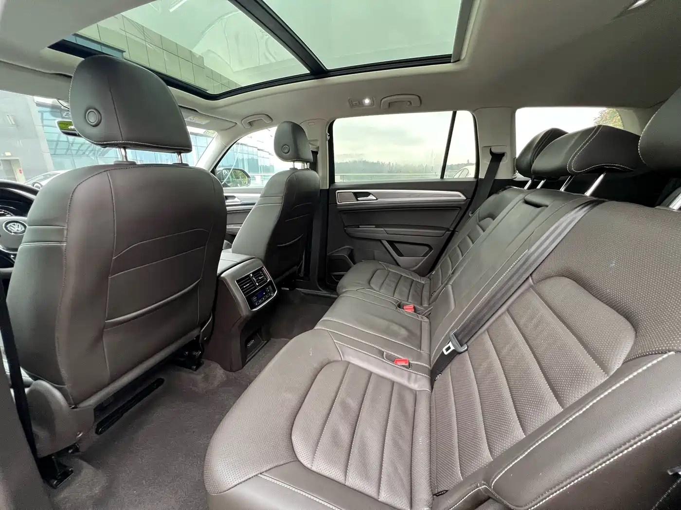 Volkswagen Teramont 2019 380TSI 4WD Luxury Edition China VI фото 9