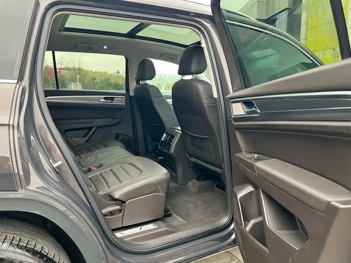 Volkswagen Teramont 2019 380TSI 4WD Luxury Edition China VI фото 27