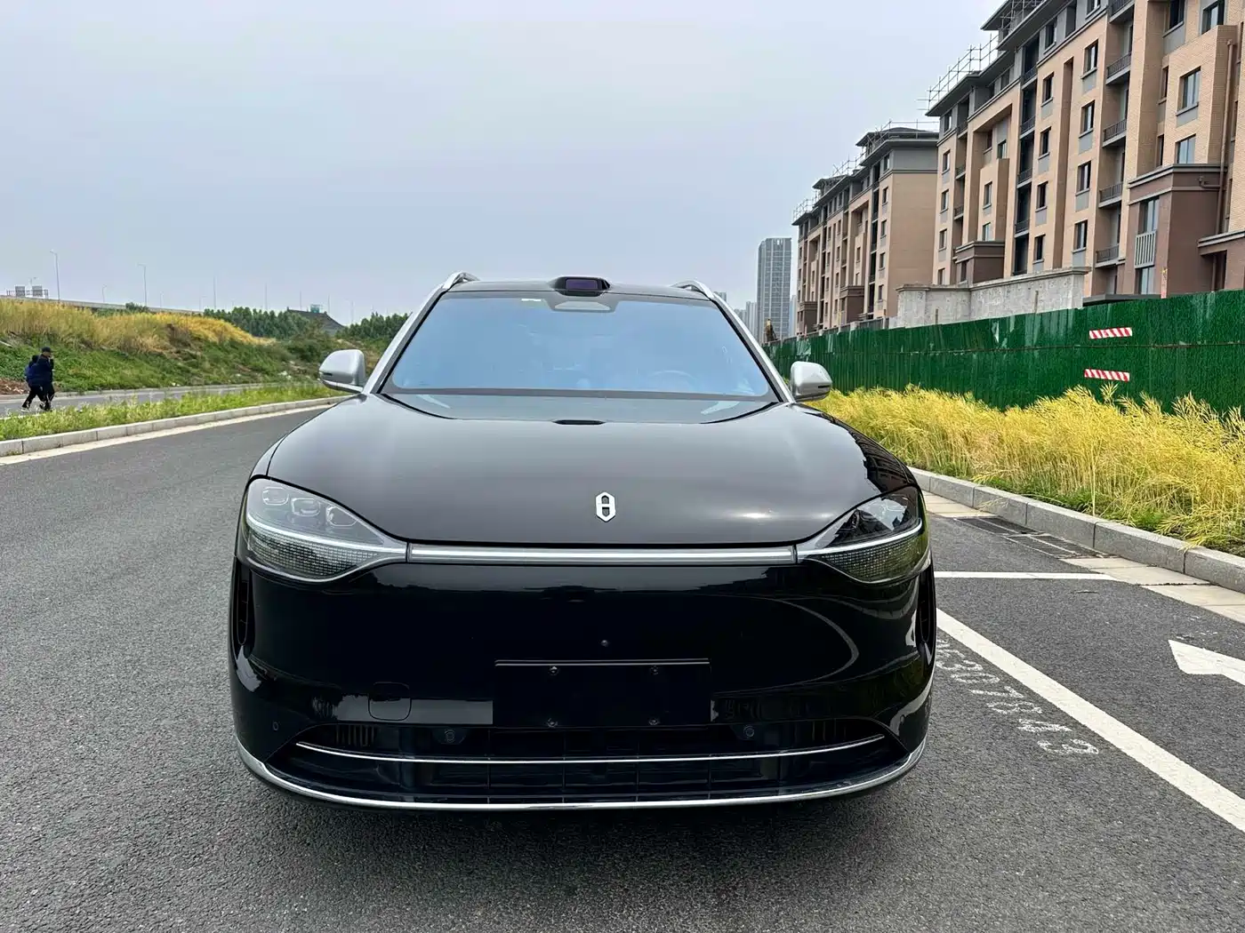 AITO Wenjie AITO M9 2024 Extended Range Ultra 42kWh 6-Seater фото 2