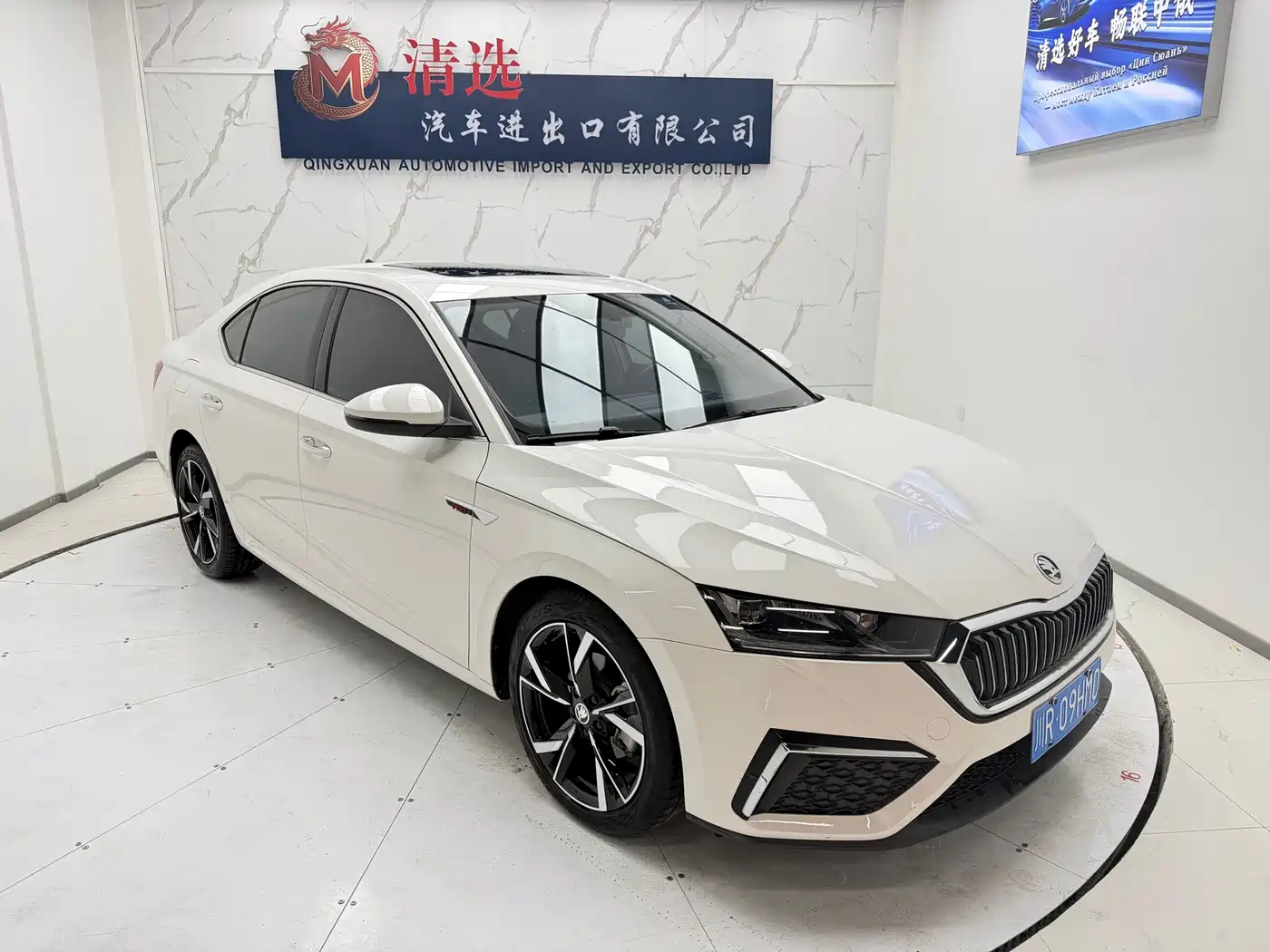 Škoda Octavia 2021 PRO TSI280 DSG Premium Edition фото 3