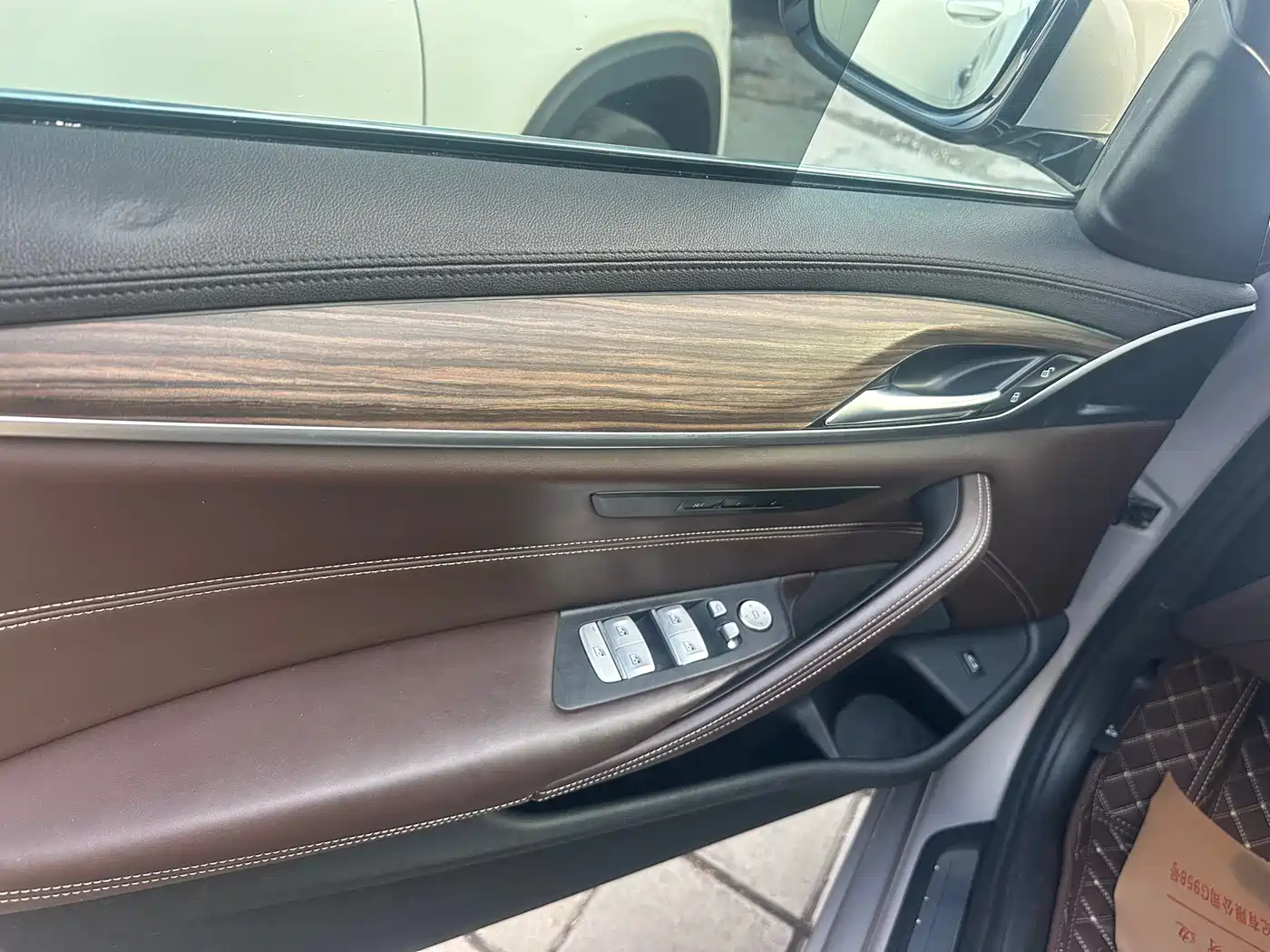 BMW 5 Series 2018 Facelift 530Li xDrive Luxury Package фото 4