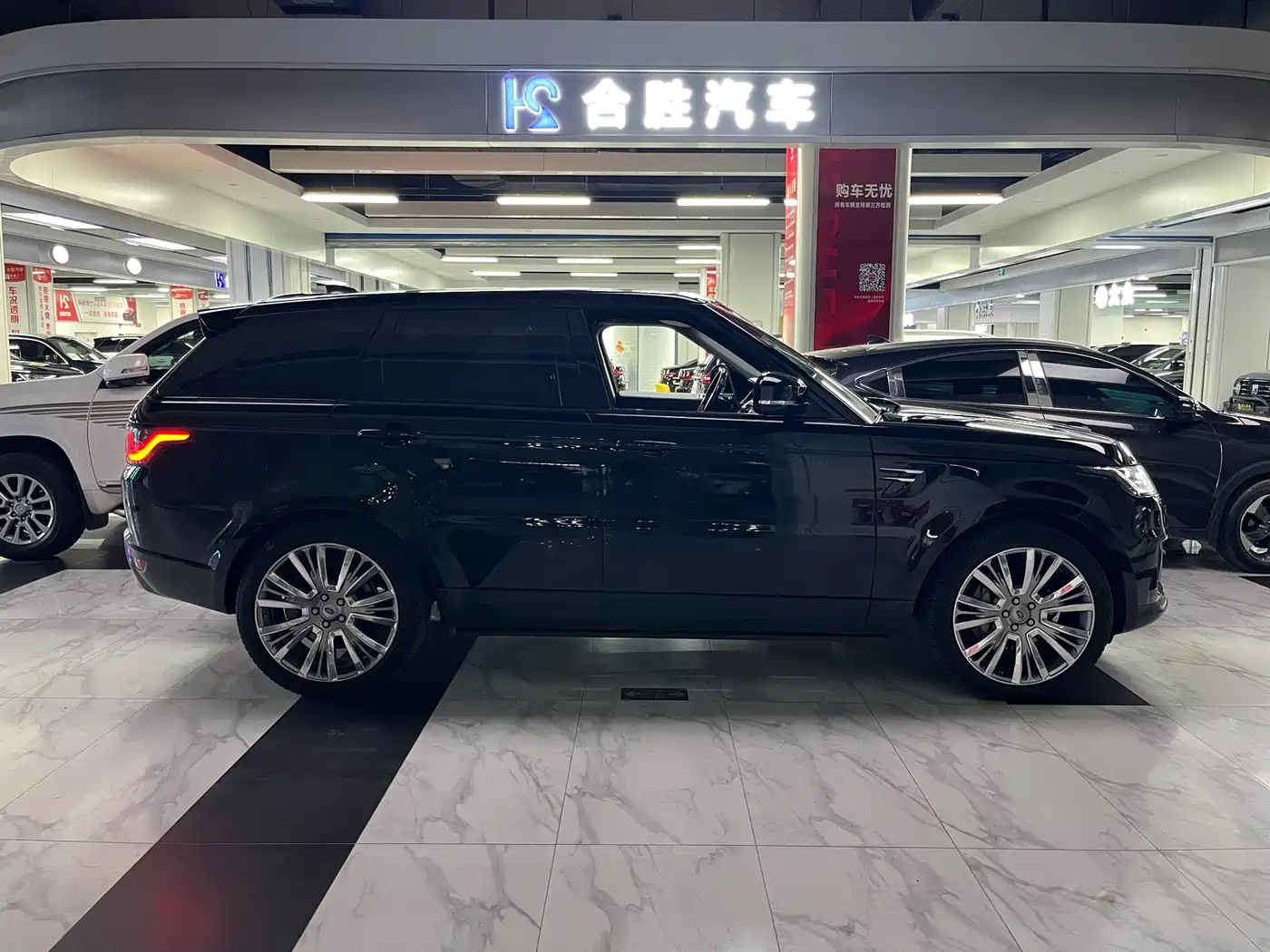 Land Rover Range Rover Sport 2019 3.0 SC V6 Special Edition фото 5