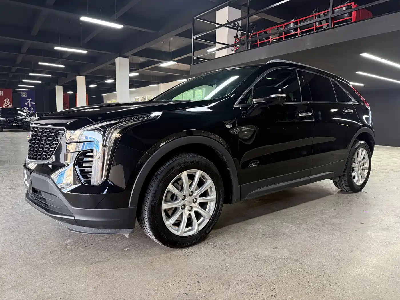 CADILLAC XT4