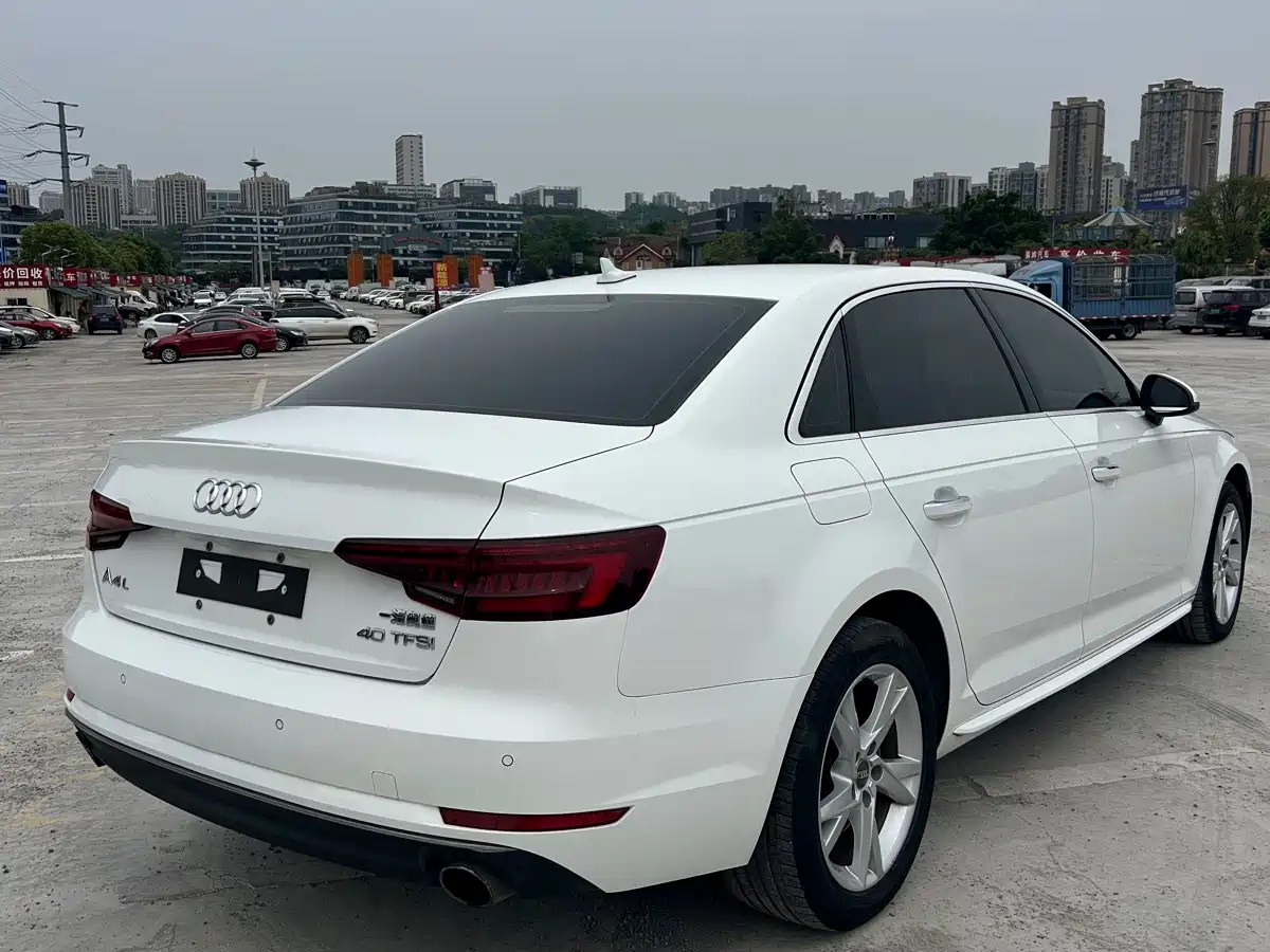 Audi A4L 2018 30th Anniversary 40 TFSI Progressive фото 7