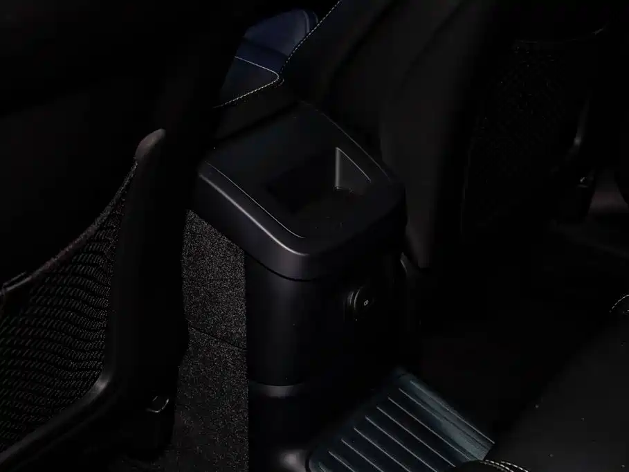 VOLVO XC60 PLUG-IN HYBRID