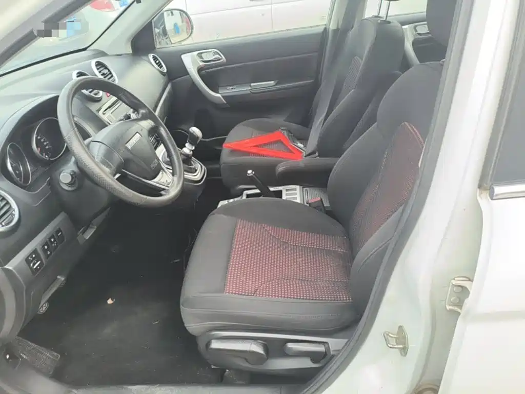 Photo 15 - Haval H6