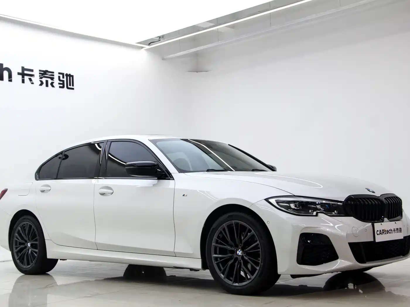 BMW 3 Series 2022 325Li M Sport Shadow Edition фото 28