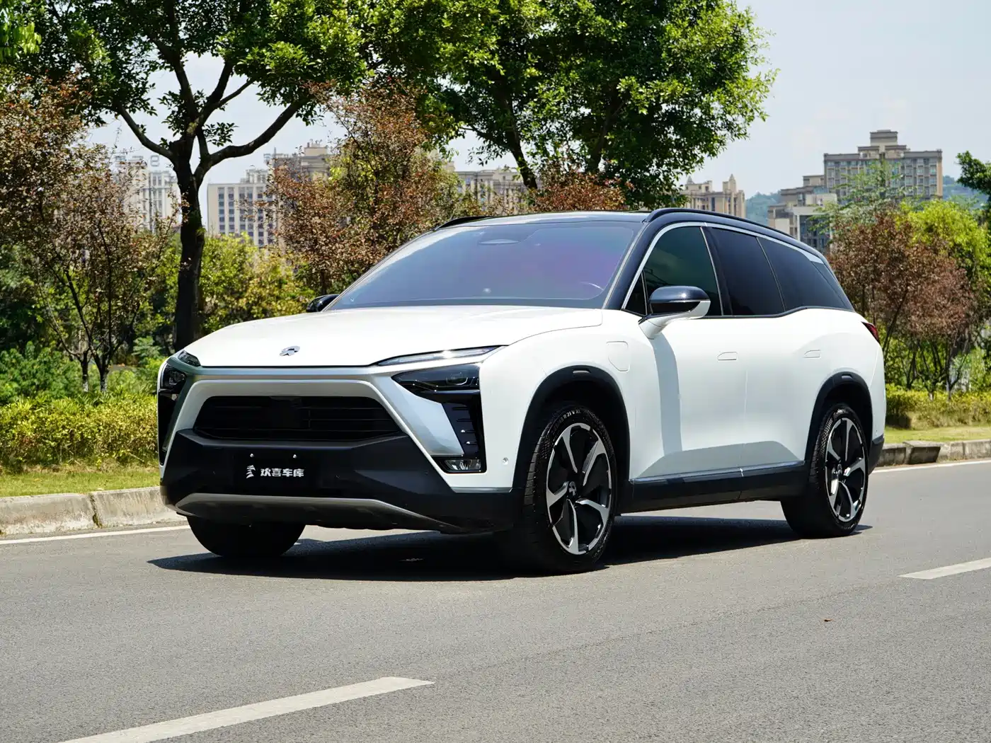 NIO ES8 2021 2020 580KM Signature Edition 7-Seater