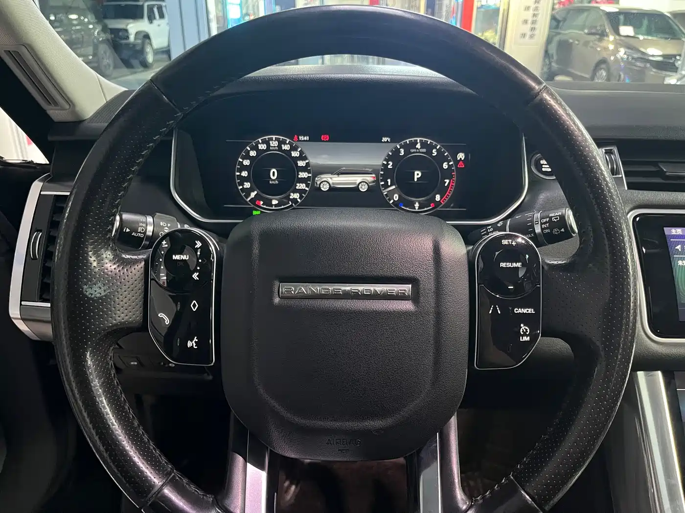 Land Rover Range Rover Sport 2019 3.0 SC V6 Special Edition фото 22