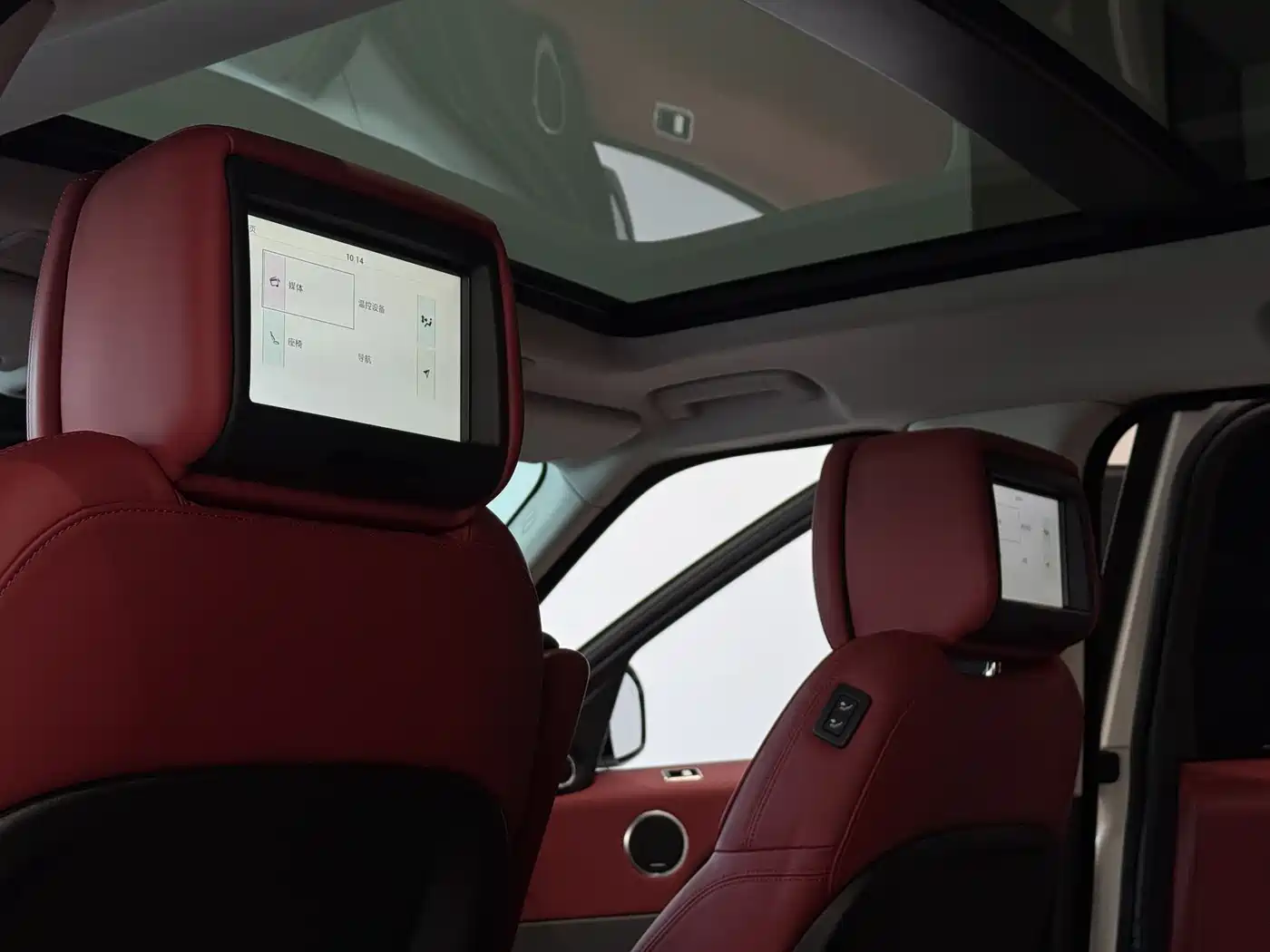 Land Rover Range Rover Sport 2020 3.0 L6 HSE DYNAMIC фото 12
