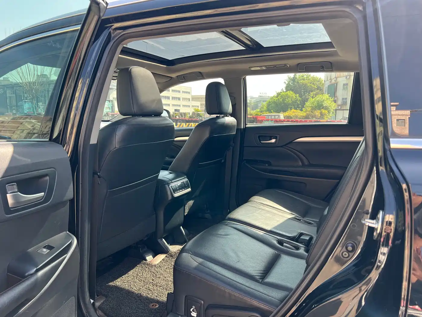Toyota Highlander 2015 2.0T AWD Luxury Edition 7-seater фото 8
