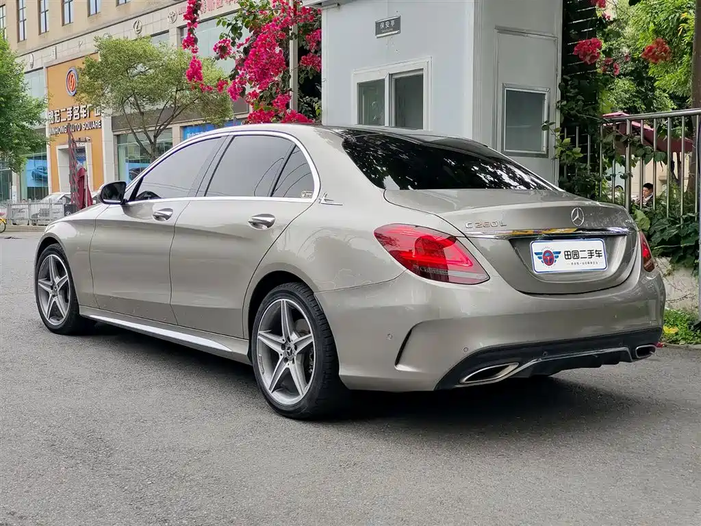 Mercedes-Benz C-Class 2019 C 260 L 4MATIC Sport Edition фото 4