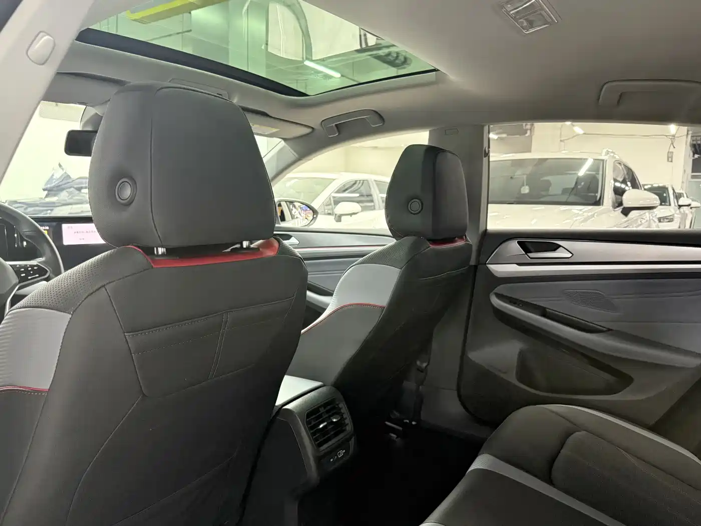 Volkswagen Lamando 2022 Lamando L 280TSI DSG Cool Edition фото 10