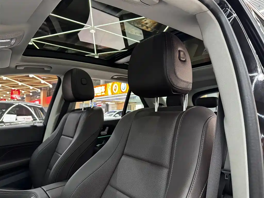 Mercedes-Benz GLE 2020 GLE 350 4MATIC Fashion фото 9