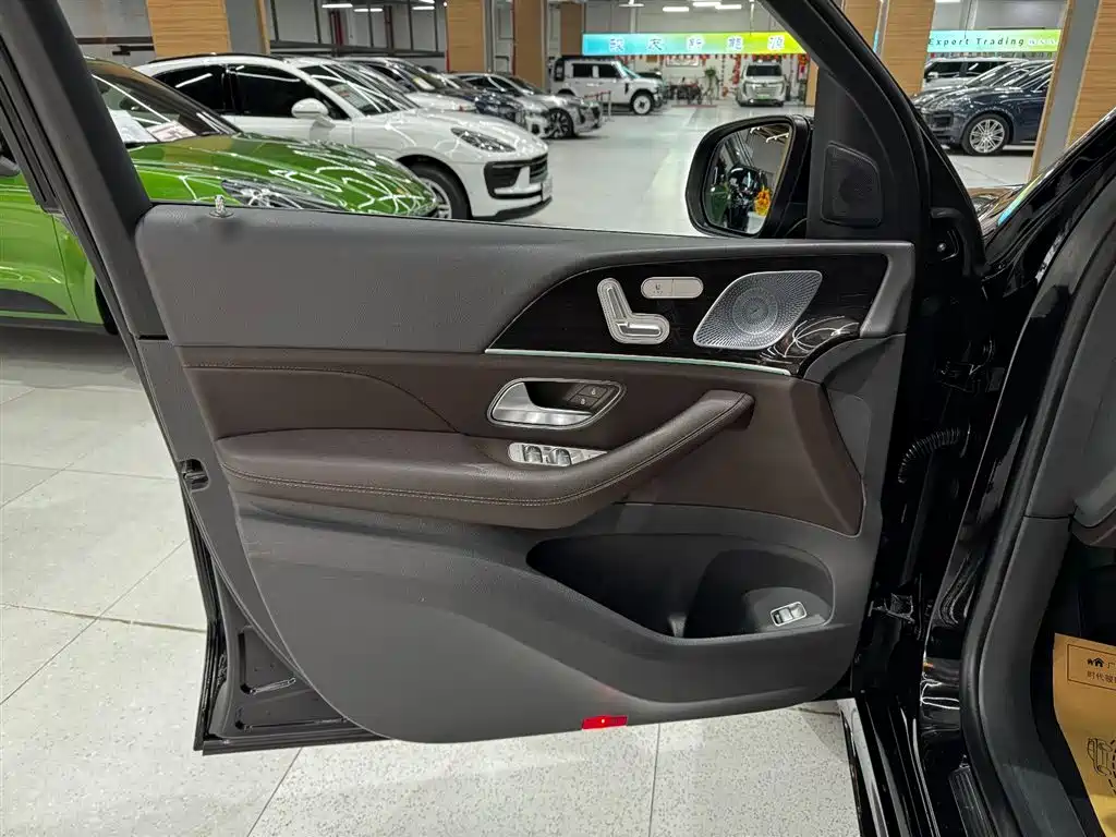 Mercedes-Benz GLE 2020 GLE 350 4MATIC Fashion фото 8