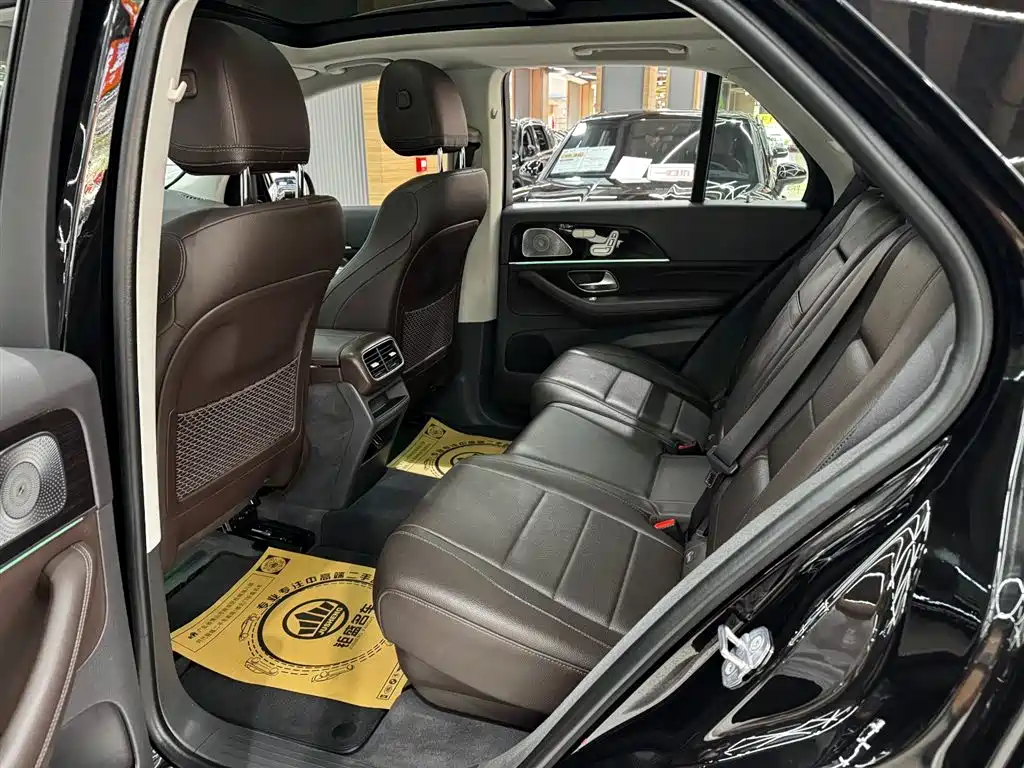 Mercedes-Benz GLE 2020 GLE 350 4MATIC Fashion фото 13