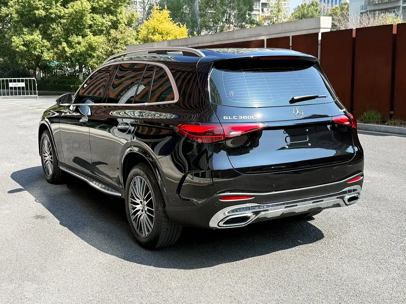 Mercedes-Benz GLC 2024 GLC 300 L 4MATIC Dynamic 5-seater фото 15