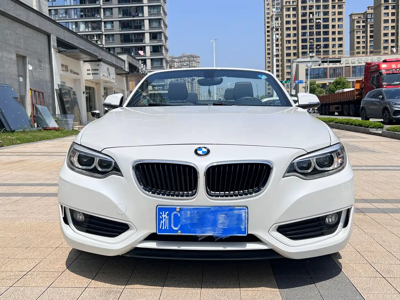 BMW 2 Series (Import) 2015 220i Convertible Coupe Leading фото 2