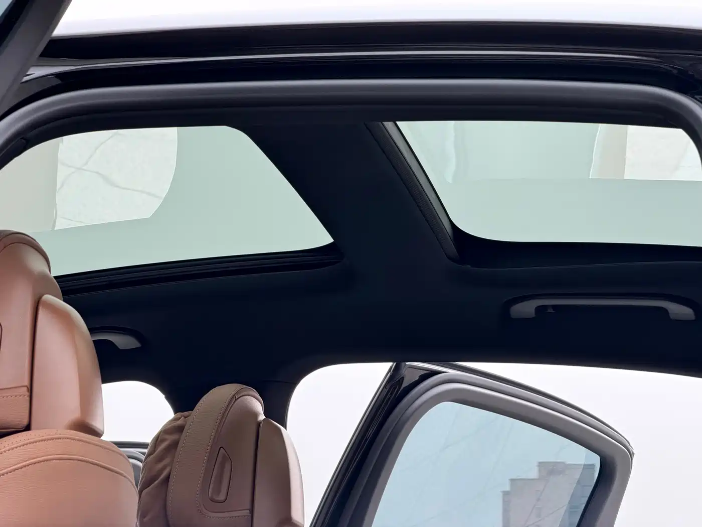Mercedes-Benz E-Class 2025 E 300 L Luxury фото 12
