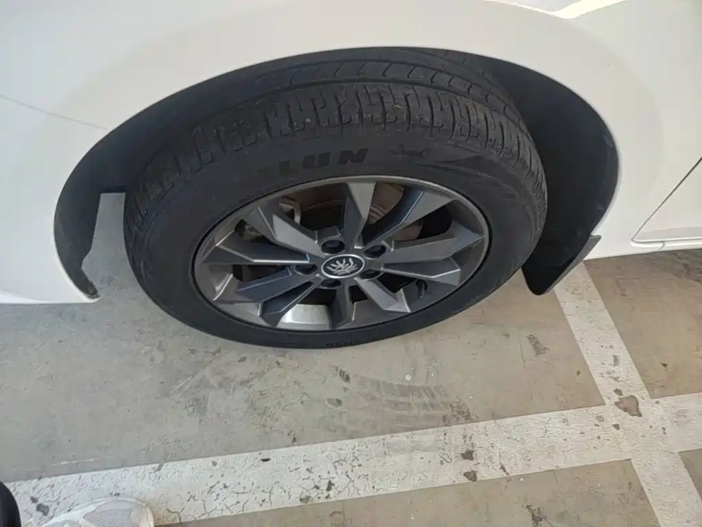 BYD Qin 2020 2019 1.5L Automatic Luxury Edition