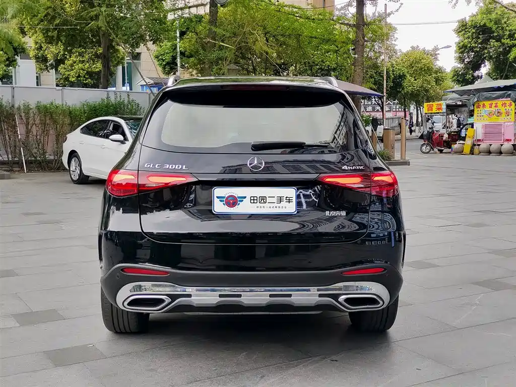 Mercedes-Benz GLC 2024 GLC 300 L 4MATIC Dynamic 7-seater фото 5