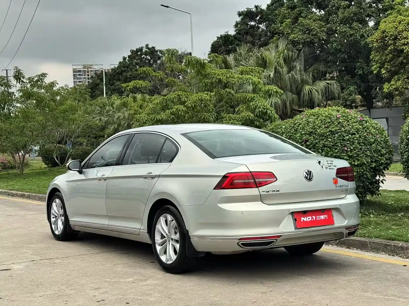 Volkswagen Magotan 2018 330TSI DSG Luxury фото 13