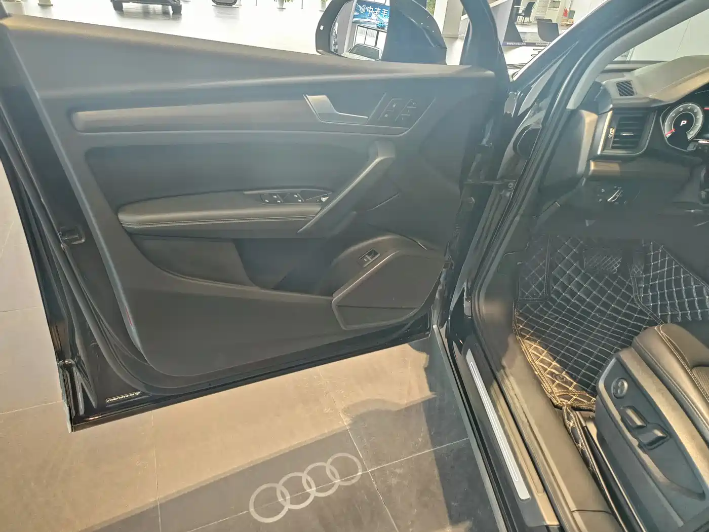 AUDI Q5L