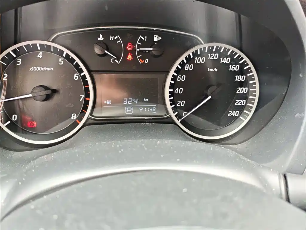 Nissan SYLPHY, миниатюра 5
