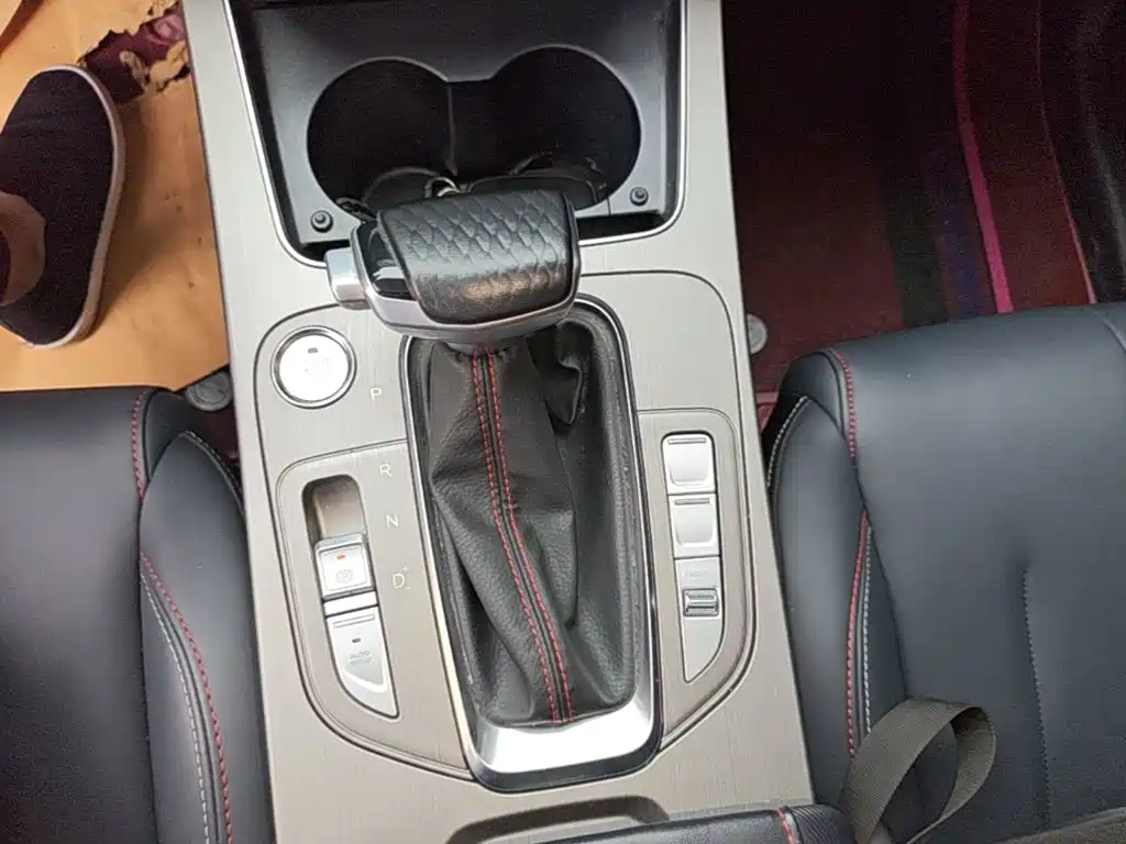 Photo 14 - Changan Oshan X7