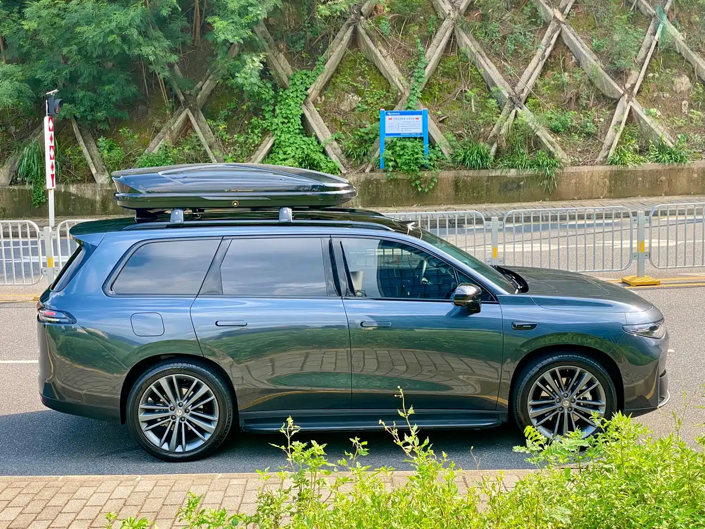 Leapmotor C16 2025 2026 Model Year EREV 280 LiDAR Premium Edition 6-Seater
