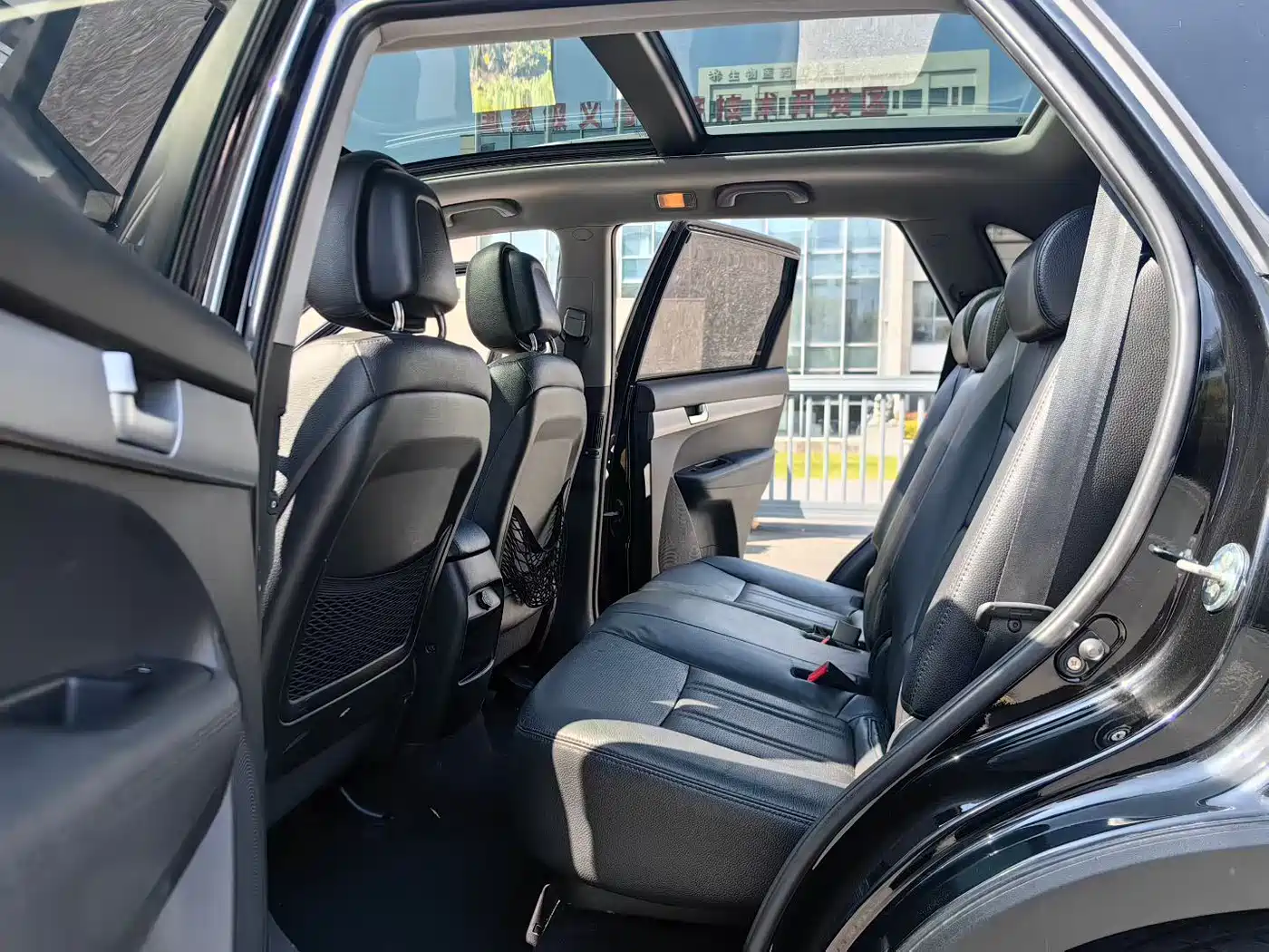 Kia Sorento 2013 2.4L 5-seat Gasoline Luxury Edition фото 6