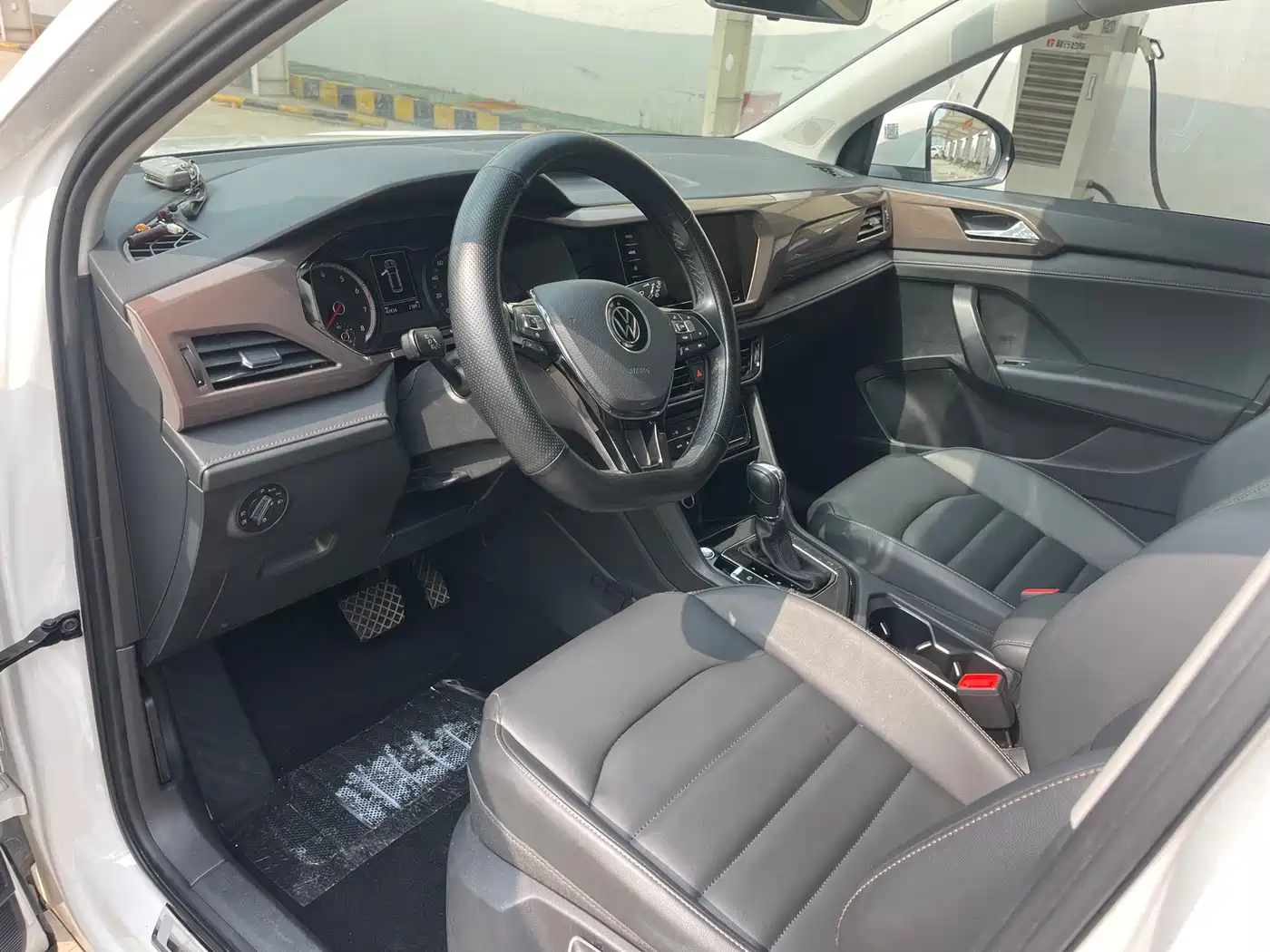 Volkswagen Tharu 2021 Model 280TSI 2WD Comfort Edition фото 5