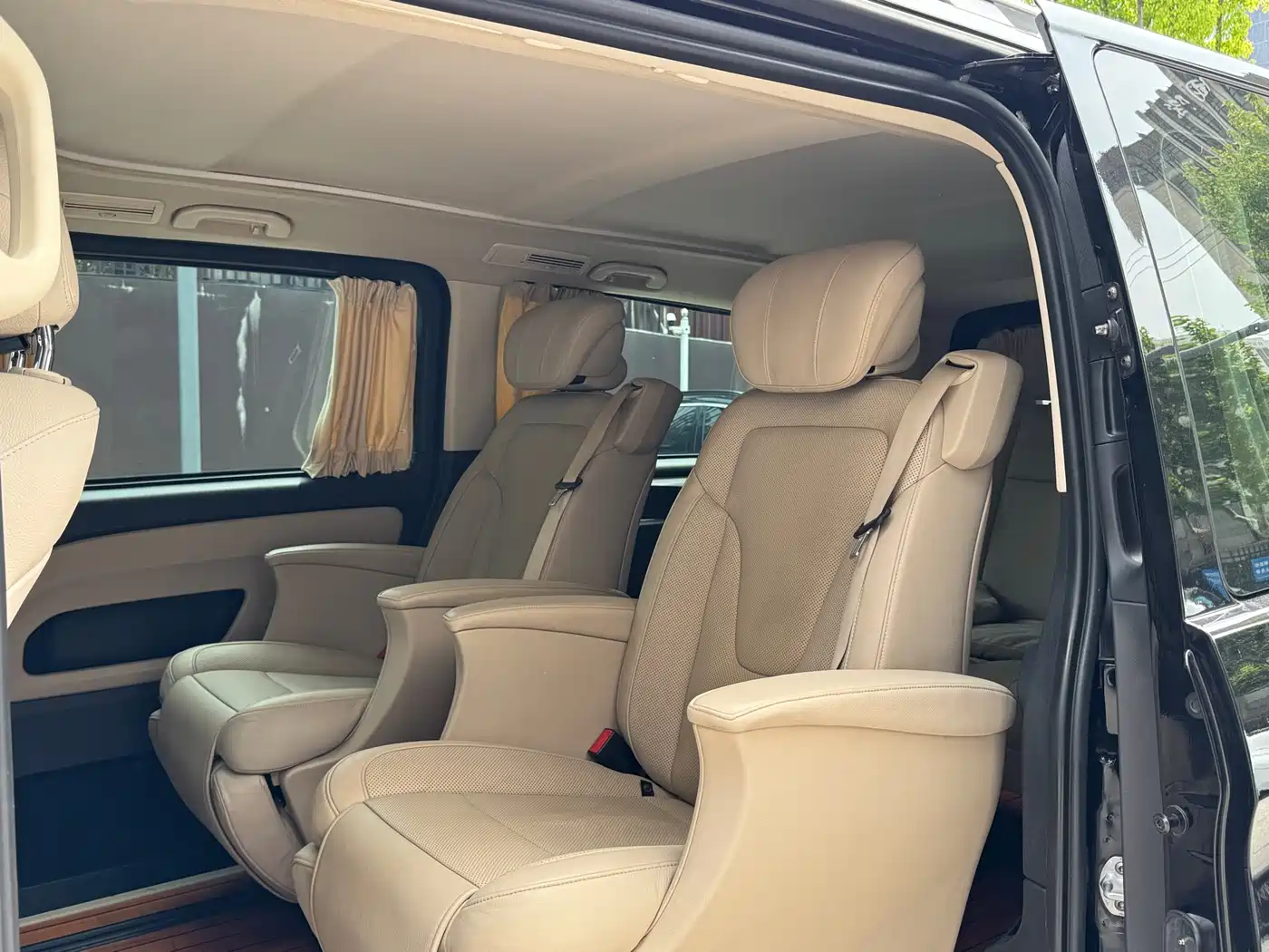 Mercedes-Benz Vito 2018 2.0T Business Edition China VI фото 8