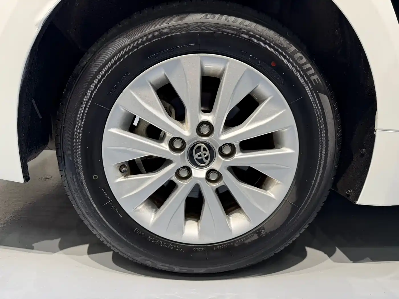 Toyota Corolla 2021 TNGA 1.5L CVT Elite Edition фото 15