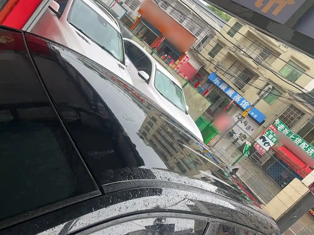 Toyota Corolla Cross 2024 Model 2.0L Pioneer Edition фото 16