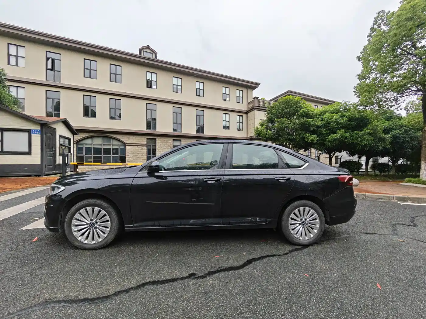 Volkswagen Lavida 2021 280TSI DSG Comfort Edition фото 4