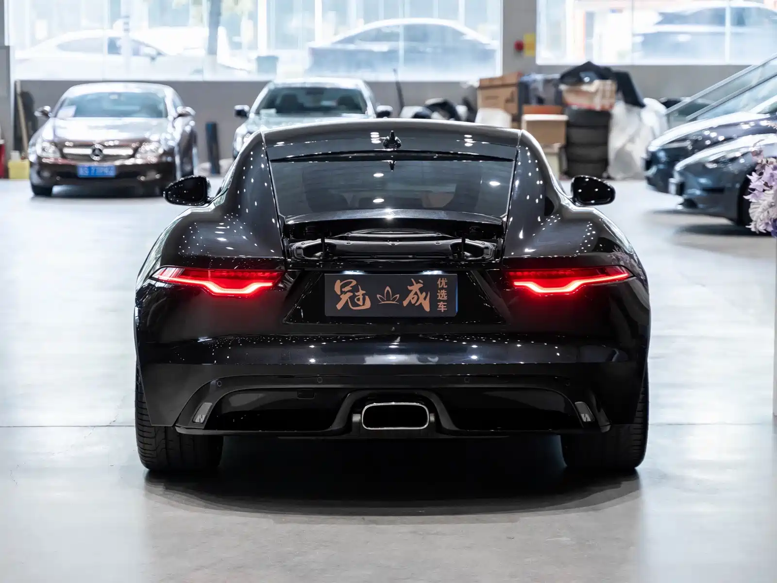 Фото 6 - Jaguar F-TYPE