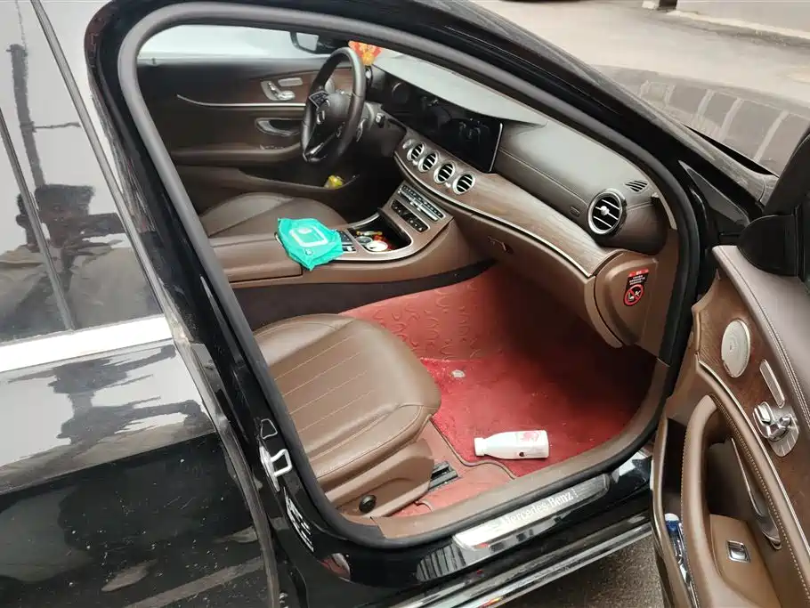 Mercedes-Benz E-Class 2023 Facelift E 300 L Luxury фото 8