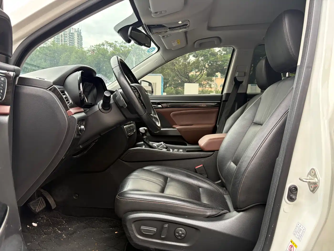 GAC Trumpchi Trumpchi GS8 2019 390T 2WD Luxury Smart Connect Edition (7-seater) фото 7