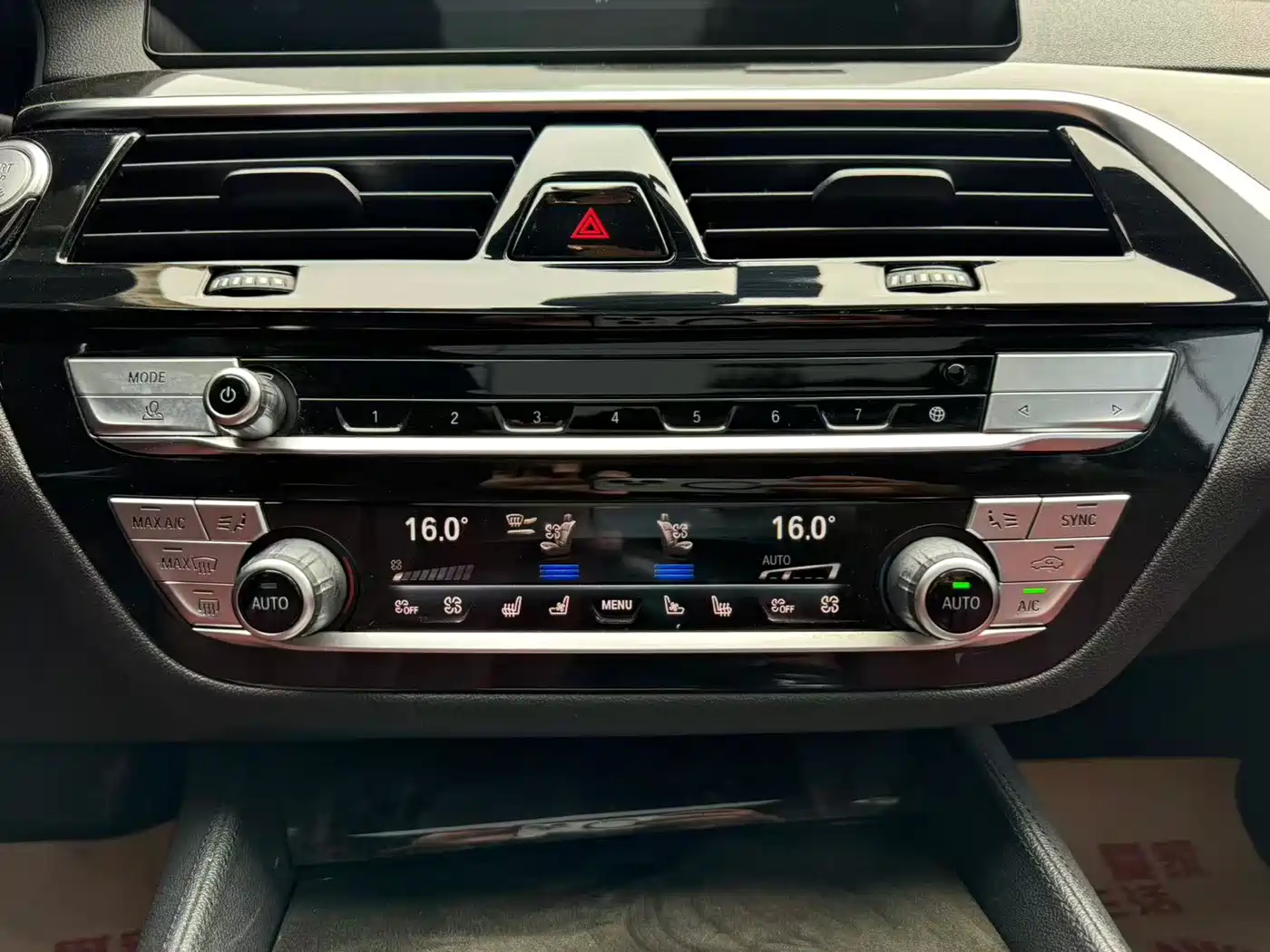 Photo 10 - BMW 5 Series