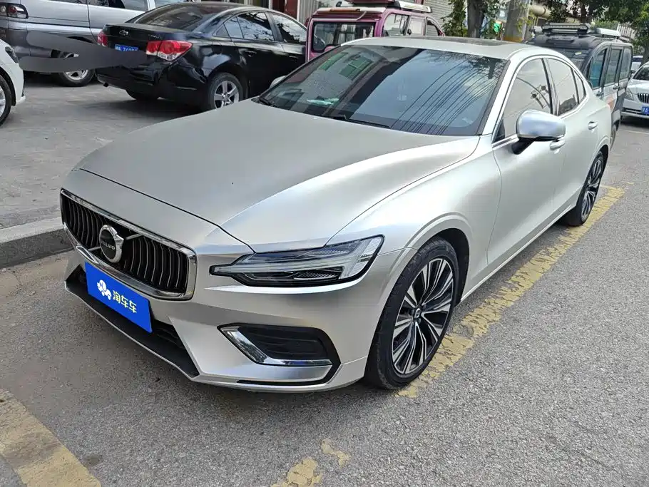 Volvo S60 2023 2023 B4 Smart Vision Luxury Edition
